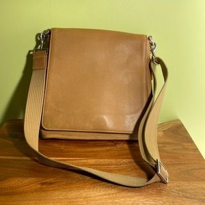 VINTAGE Coach Tan Leather Messenger Bag with Front Flap
